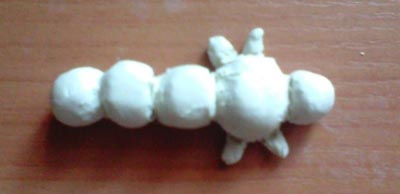 Комахи з природного матеріалу