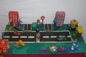 місто з пластиліну