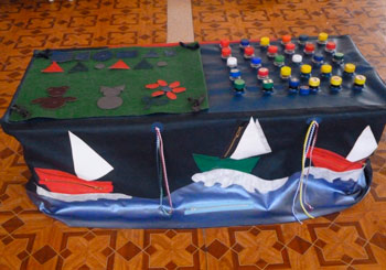 Багатофункціональний розвиваючий посібник